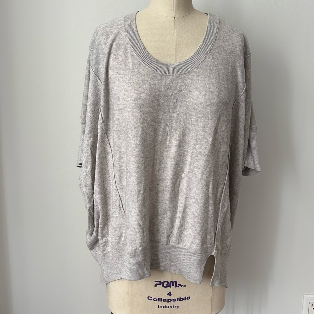BCBG Generation Short-Long Light Gray Summer Sweater